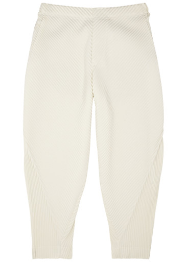 homme plisse CALLA LILY オムプリッセ HOMME PLISSÉ ISSEY MIYAKE SPRING SUMMER 2023 COLLECTIONS29