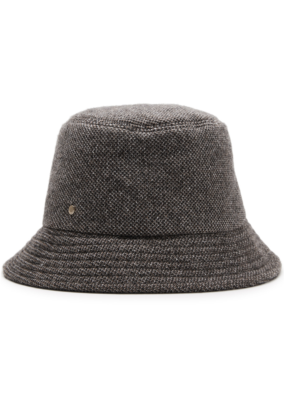 Inverni Wool-blend Bucket Hat In Black