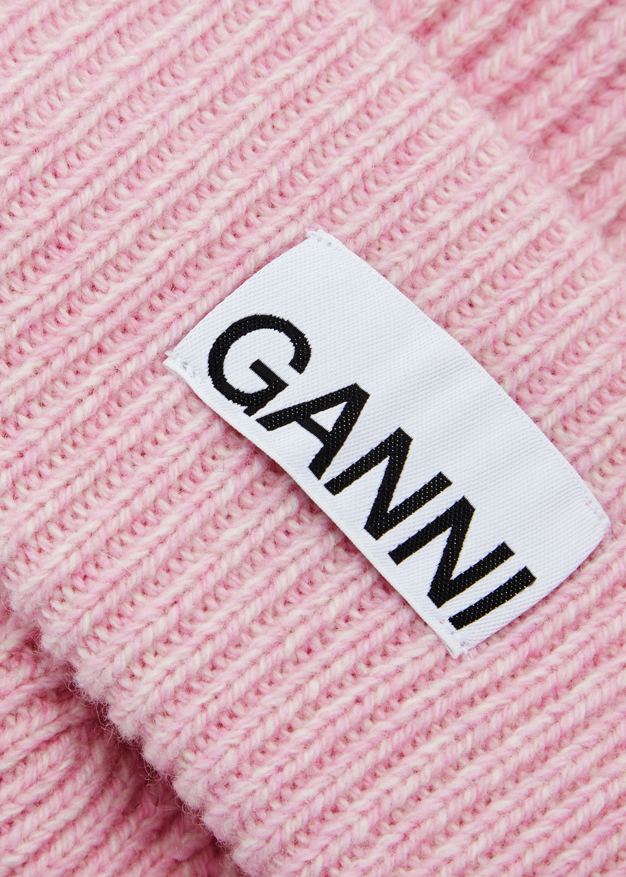  Ganni Fitted Ribbed Wool-blend Beanie - Mauve 