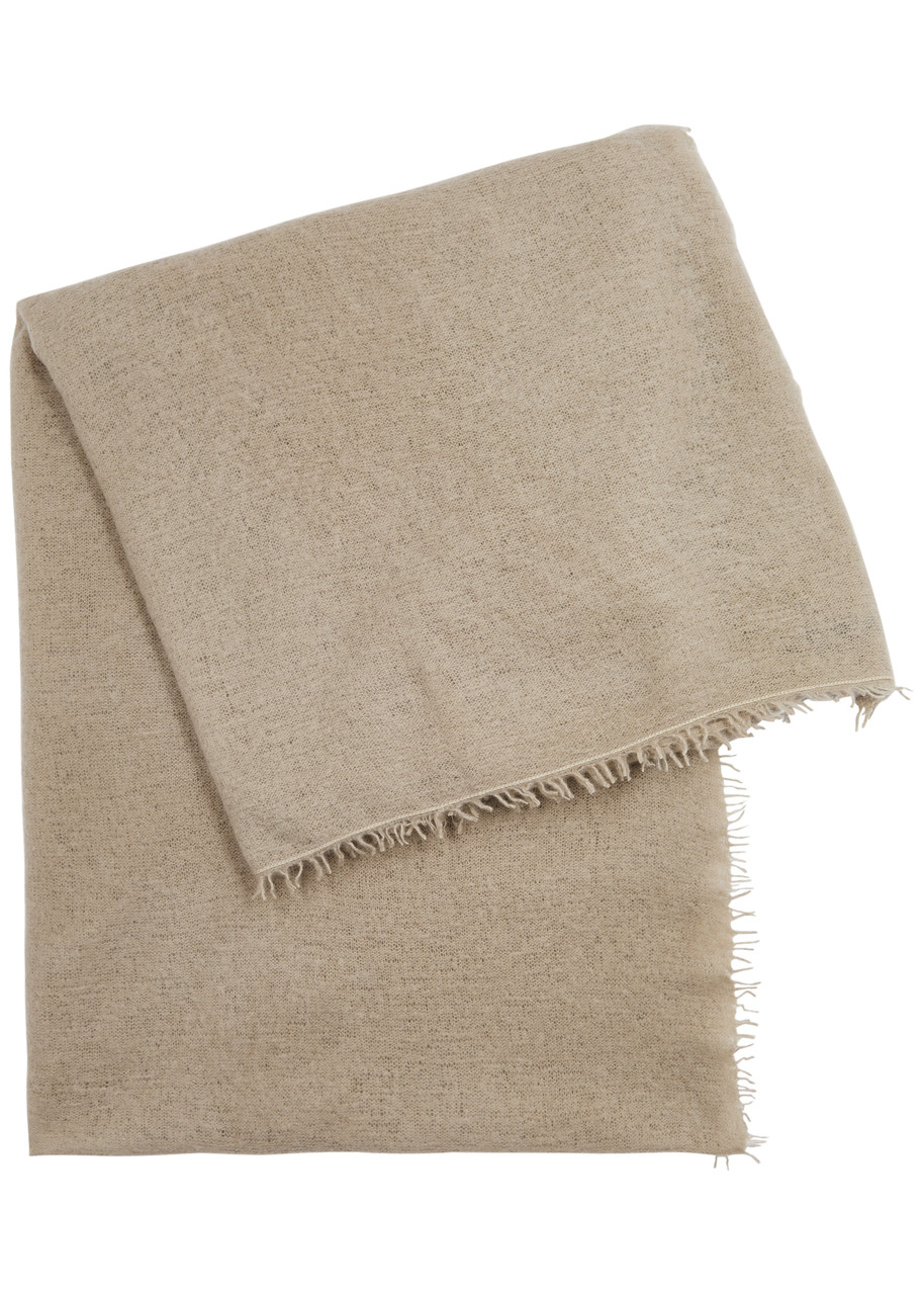 Fuzzy Feutre Cashmere Scarf