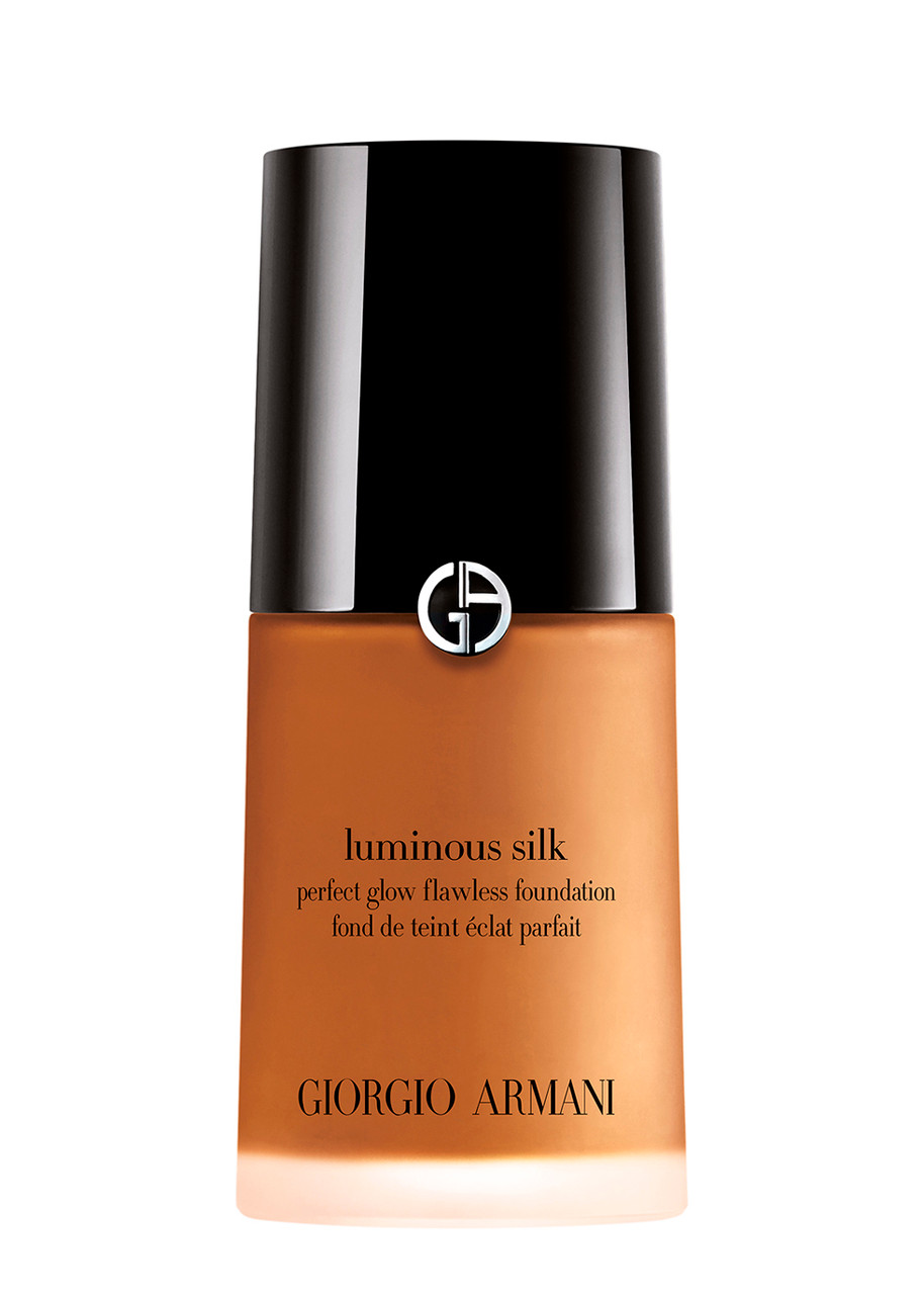 Armani Collezioni Armani Beauty Luminous Silk Foundation In 010 Us