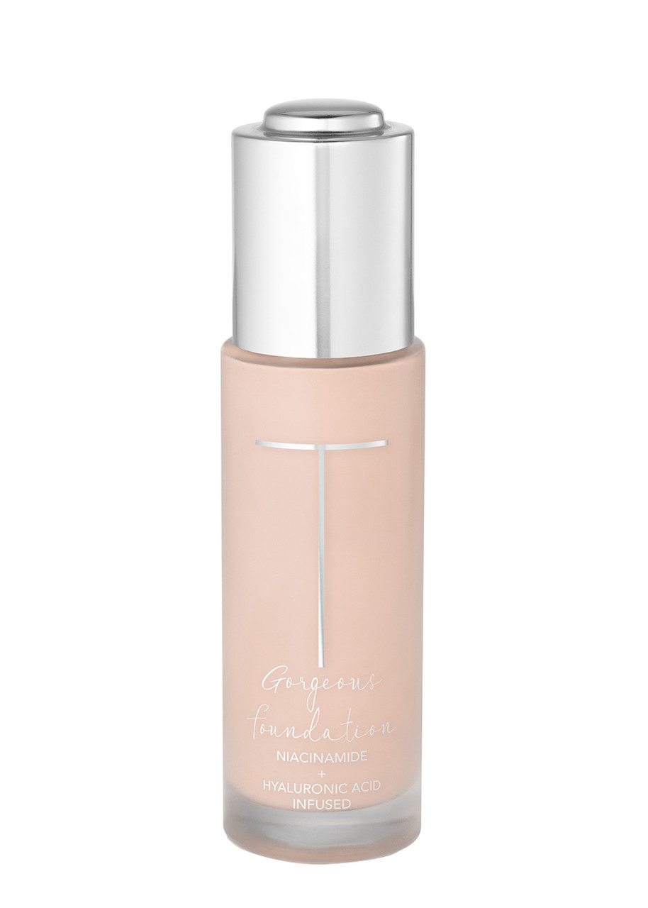 Trish Mcevoy Gorgeous Foundation - 4