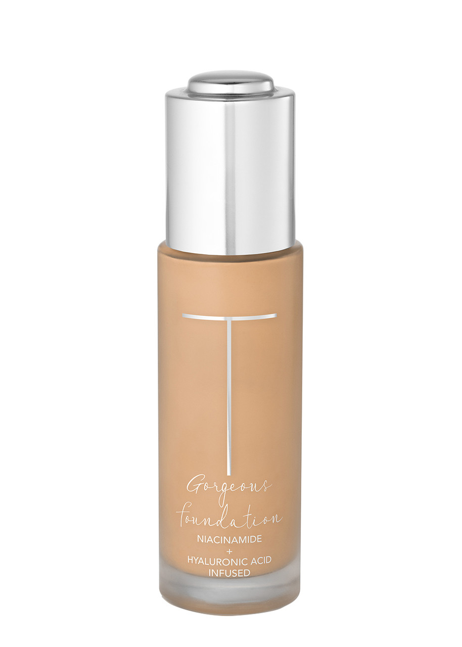Trish Mcevoy Gorgeous Foundation - 7