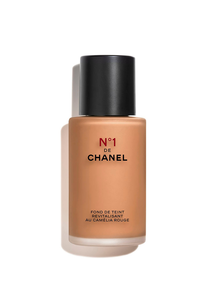 Chanel N°1 DE Chanel Revitalizing Foundation ~ Illuminates - Hydrates - Protects - BD110