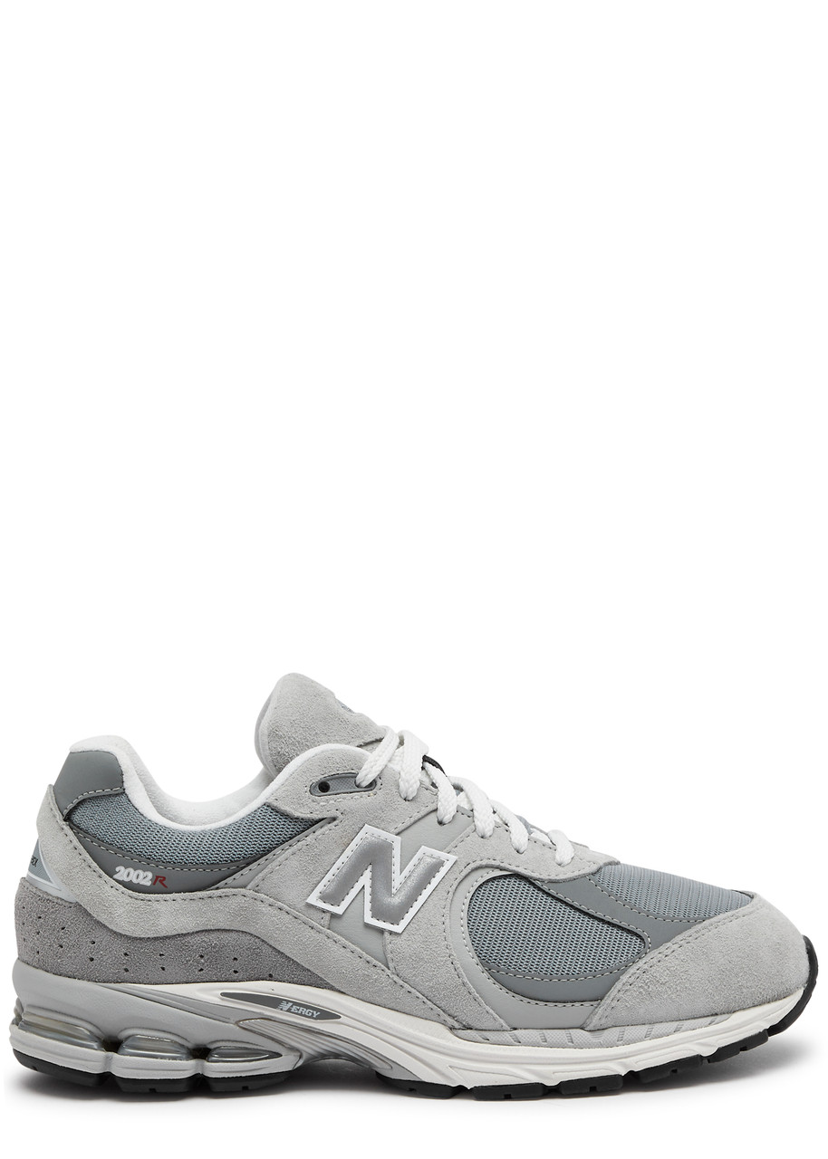 New Balance 200R Panelled Mesh Sneakers | Smart Closet