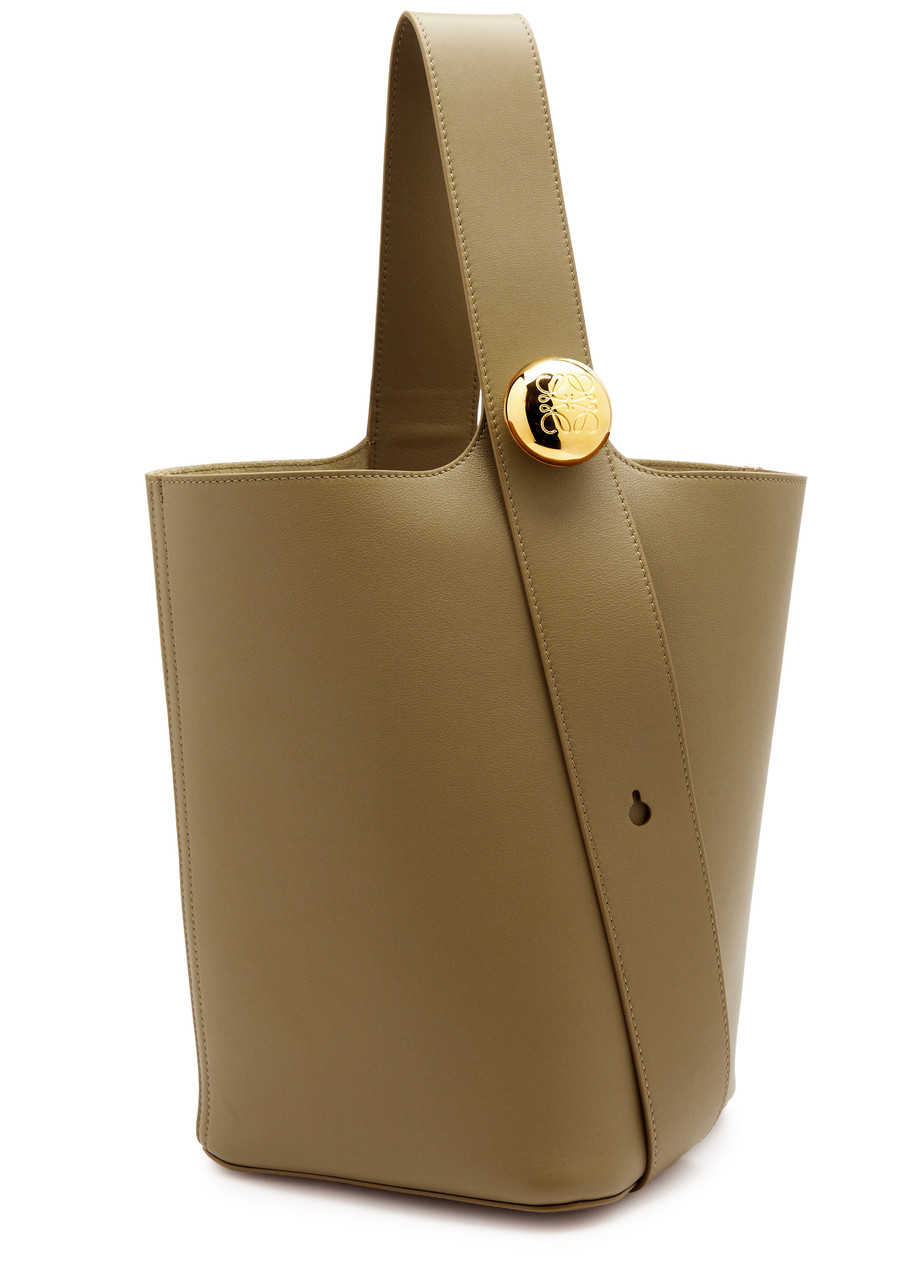 Loewe Anagram Pebble Leather Bucket Bag In Brown