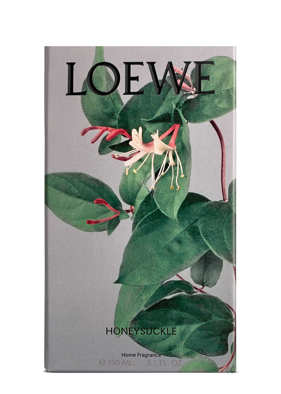 Loewe Honeysuckle Home Fragrance 150ml, Room Spray, Sweet Aroma, Flowering Vine Through Its Floral Scent, Delicate, Honeyed Notes, 150ml 
