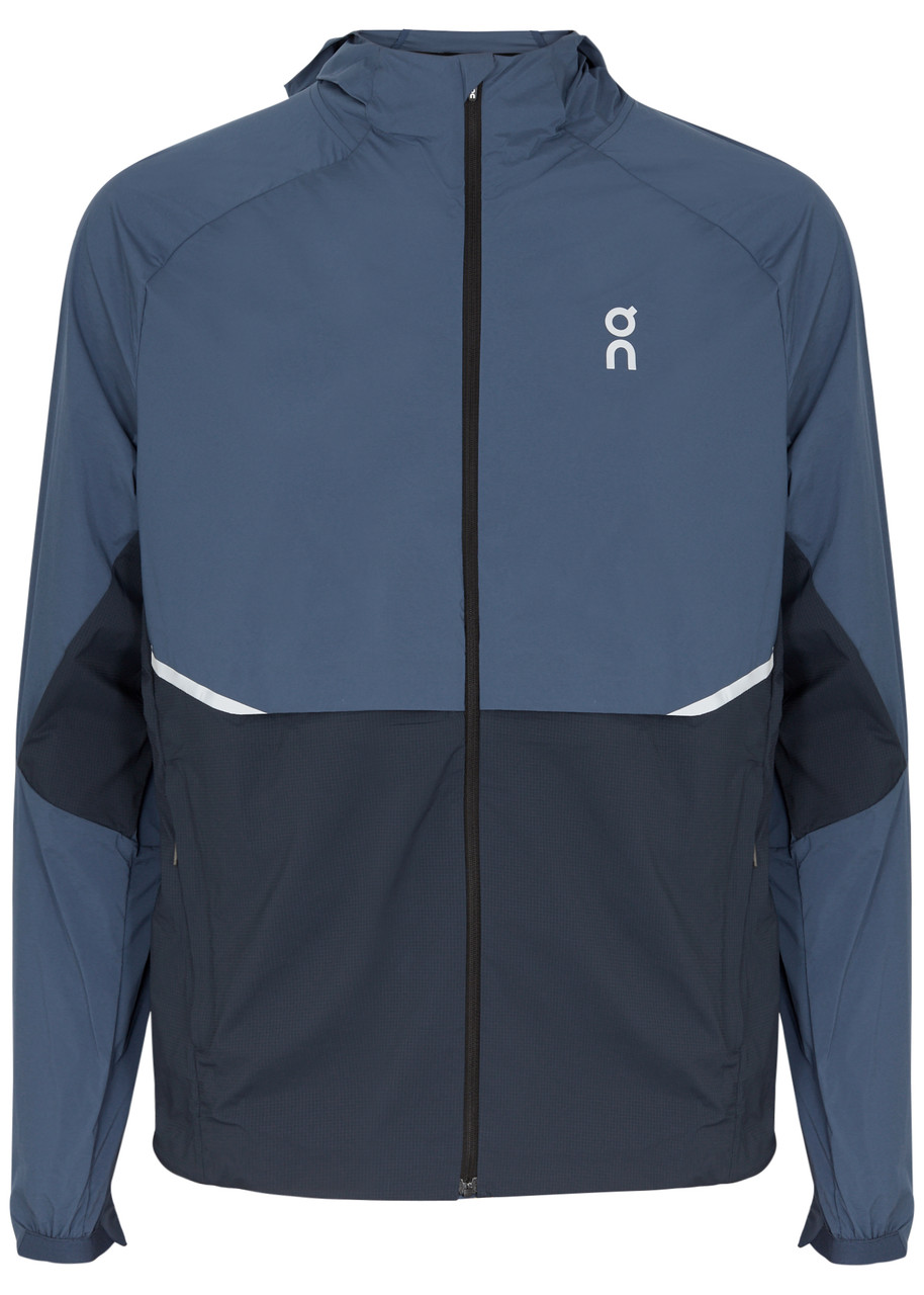 On Core Hooded Shell Jacket In Navy