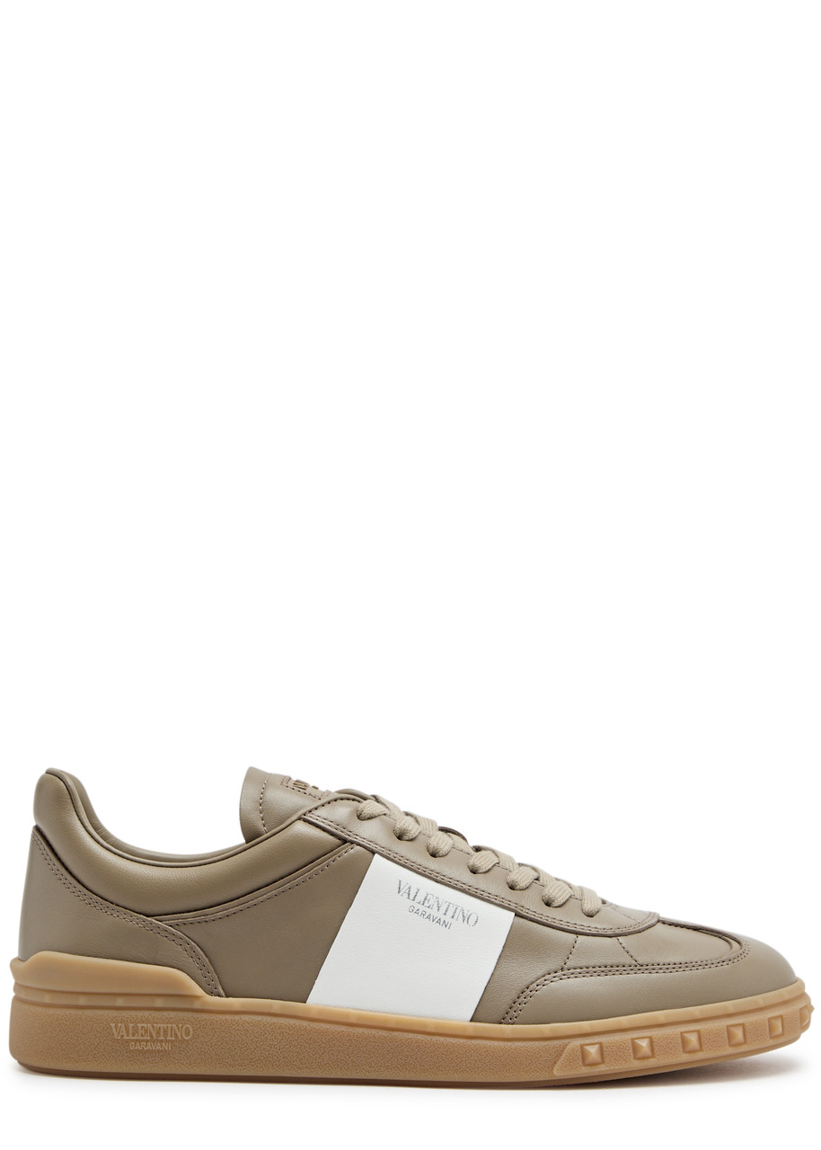 Upvillage Panelled Leather Sneakers