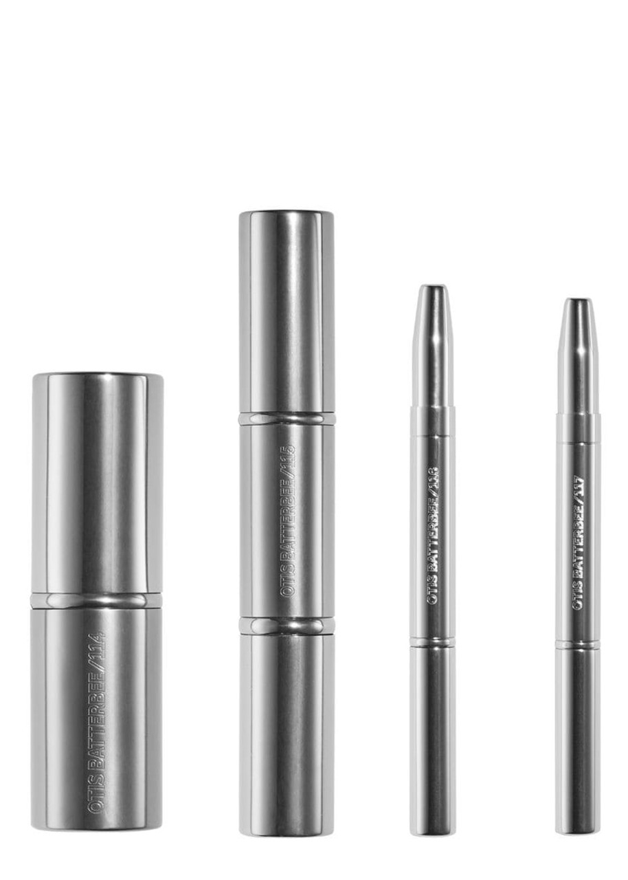 Otis Batterbee Retractable Makeup Brush Edit