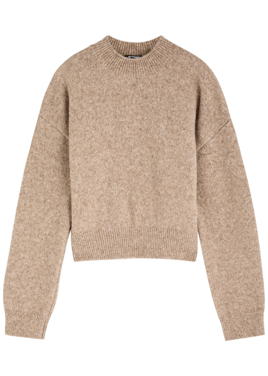 Jacquemus Le Maille Logo Alpaca-blend Jumper In Brown Camel