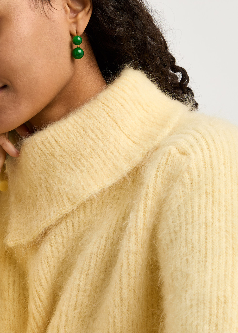 Lie Studio The Hannah 18kt Gold-plated Drop Earrings In Green