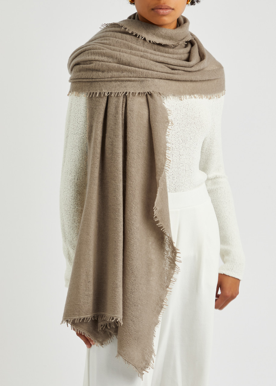 Denis Colomb Fuzzy Feutre Cashmere Scarf In Taupe