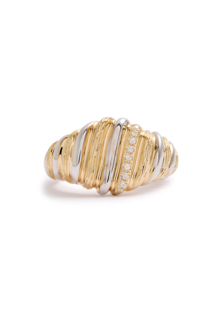 Yvonne Léon 9k Yellow And White Gold Gaufrette Diamond Signet Ring In Gold