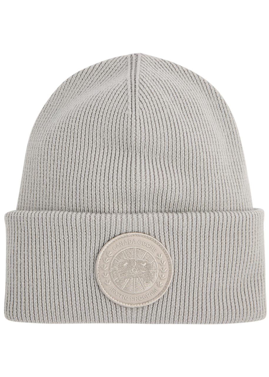 Canada Goose Arctic Ribbed Wool Beanie - Light Grey