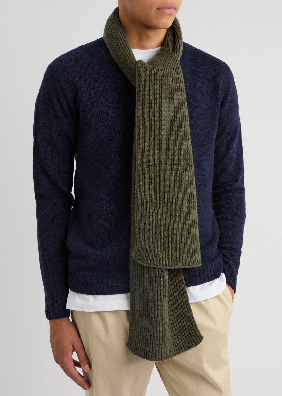 John Smedley Stark Ribbed Cashmere-blend Scarf In Dark Green