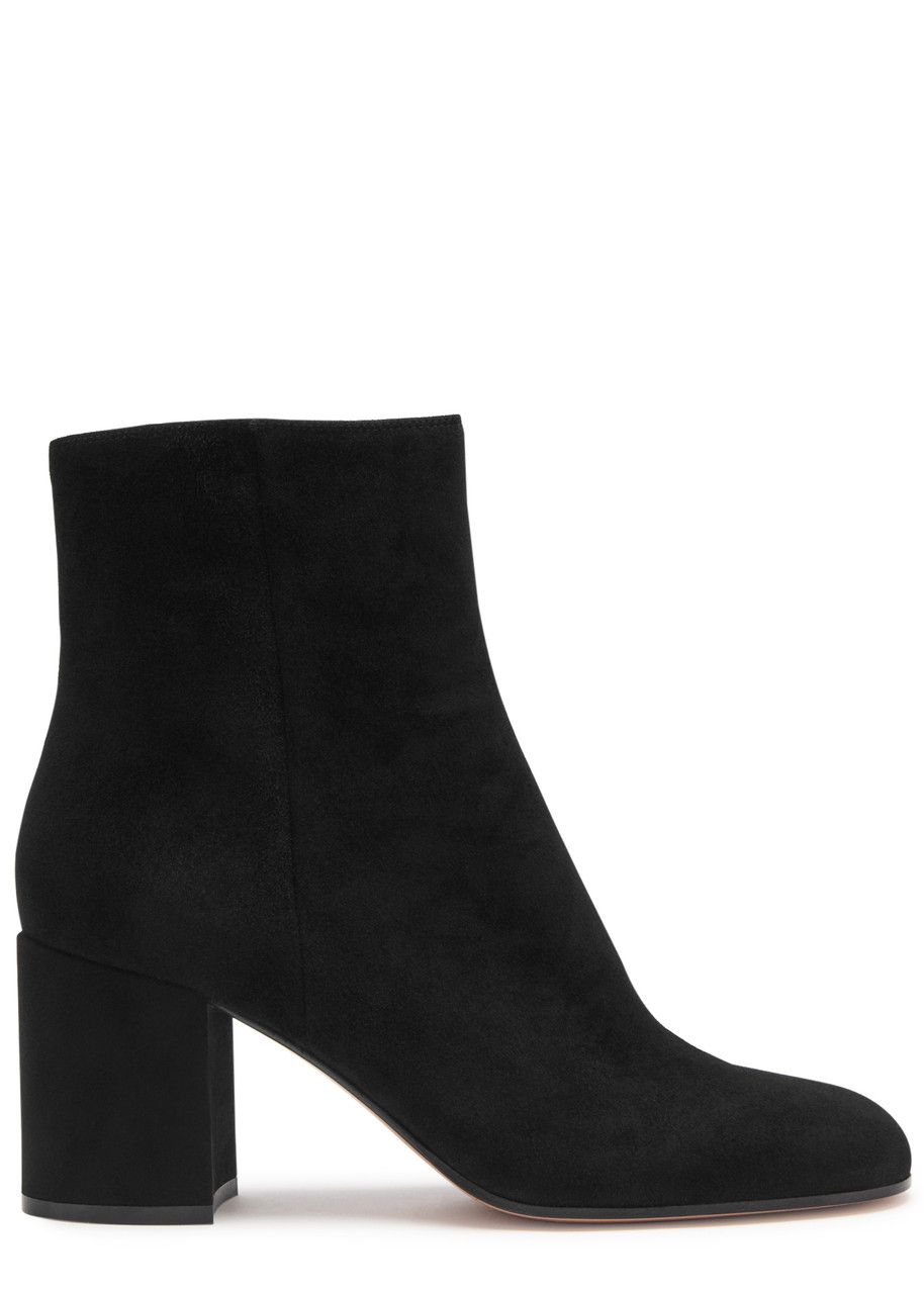 Gianvito Rossi Joelle Round Toe Block Heel Ankle Boots In Black
