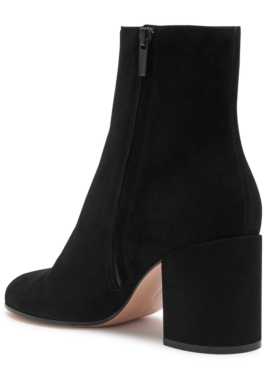 Gianvito Rossi Joelle Round Toe Block Heel Ankle Boots In Black