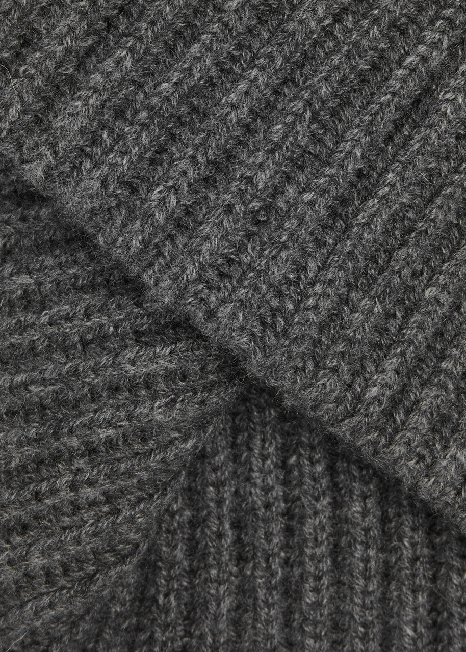 Lisa Yang Martigny Knit Beanie In Dark Grey