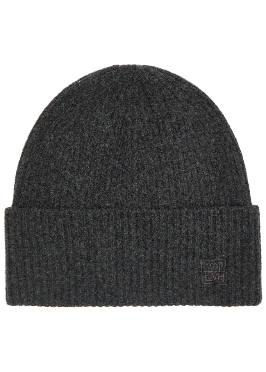 Totême Ribbed Wool-cashmere Beanie In Dark Grey