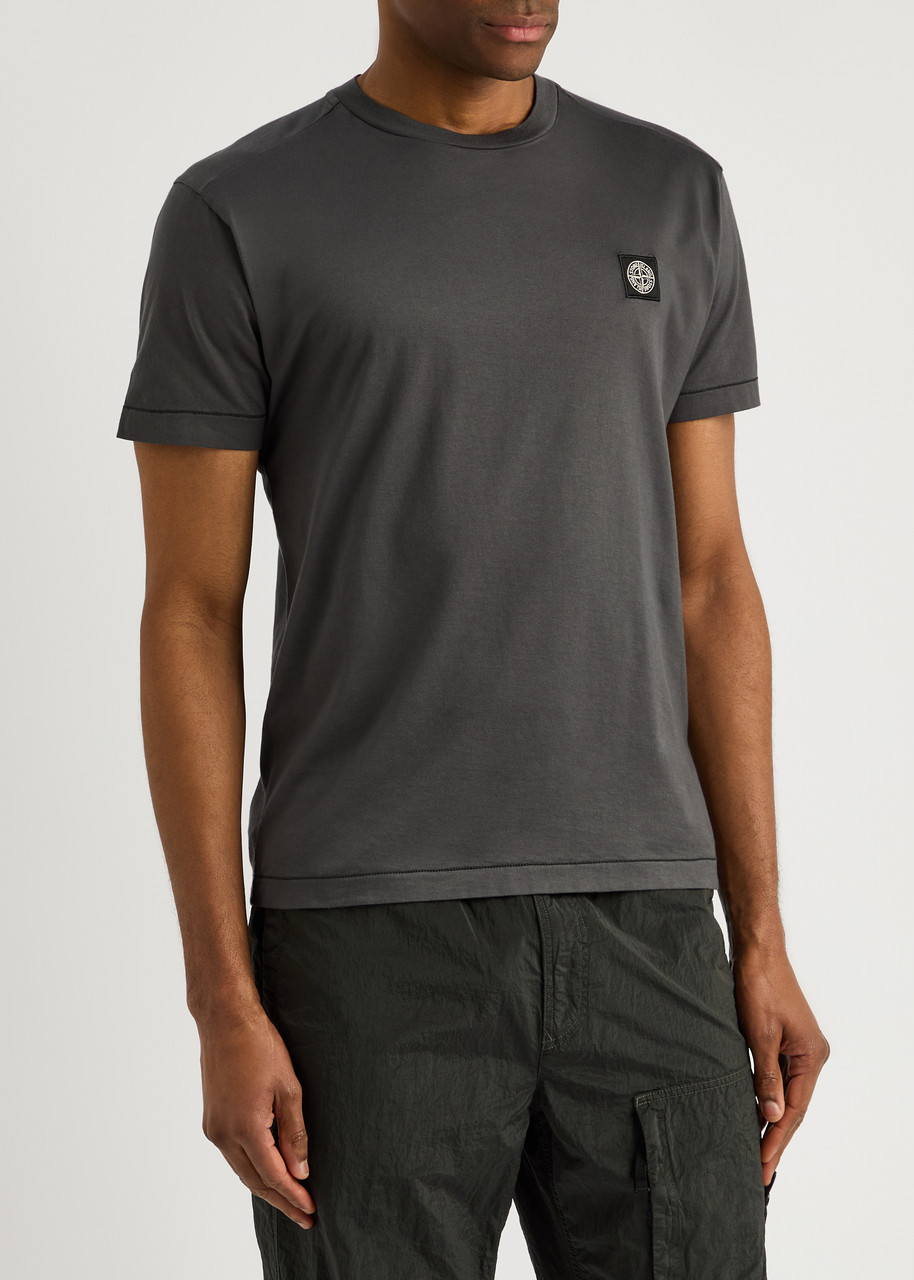 Stone Island Ss T-shirt 210002713 V0020 In Charcoal