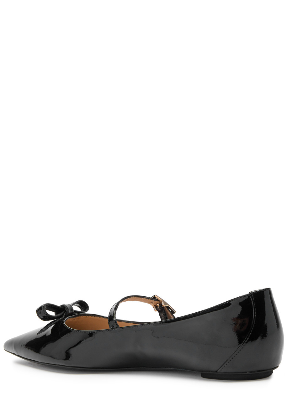 Stuart Weitzman Felicity Bow Ballerinas In Black