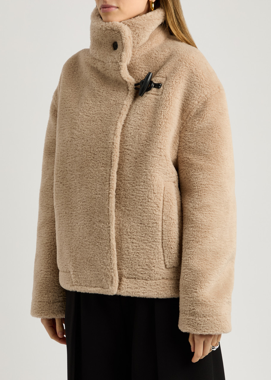 Jacquemus Le Blouson Fernando Faux Fur Coat In Beige