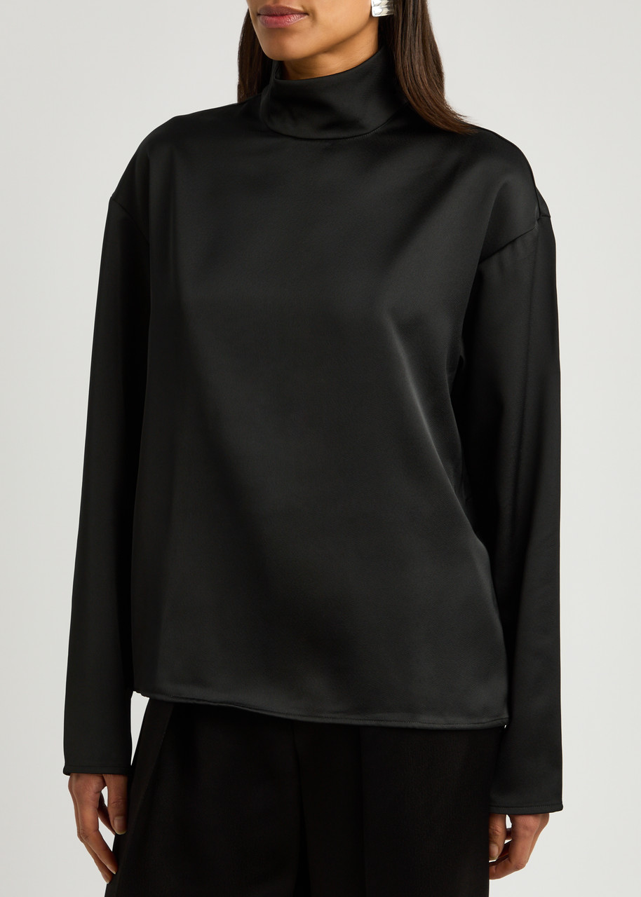 16arlington 16 Arlington Olall Satin Top In Black