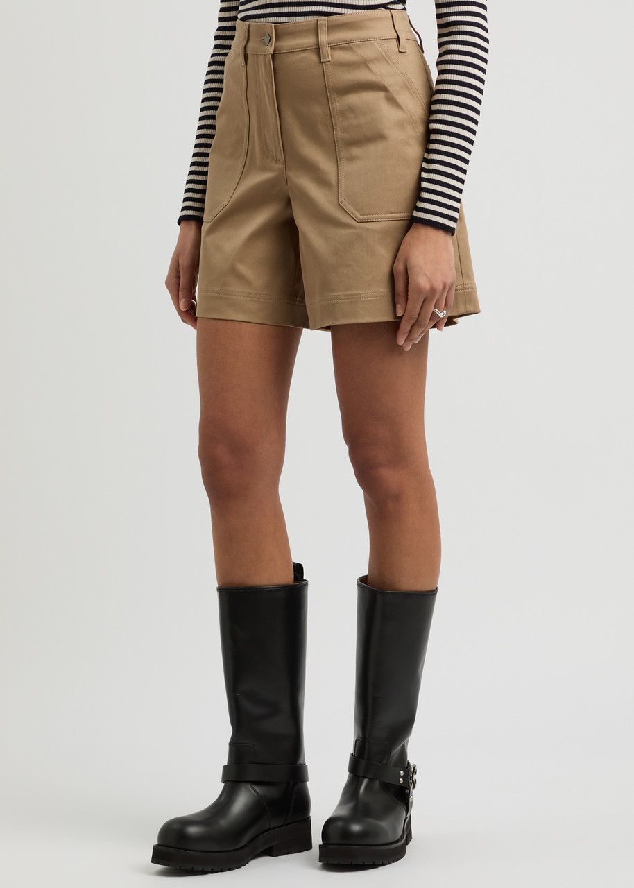 Moncler Bermuda En Gabardine De Coton In Khaki