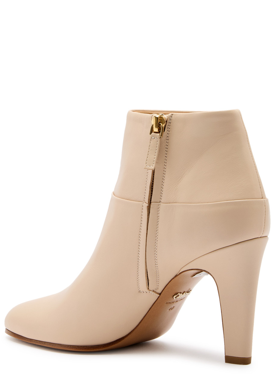 Chloé Leather Boots In Beige