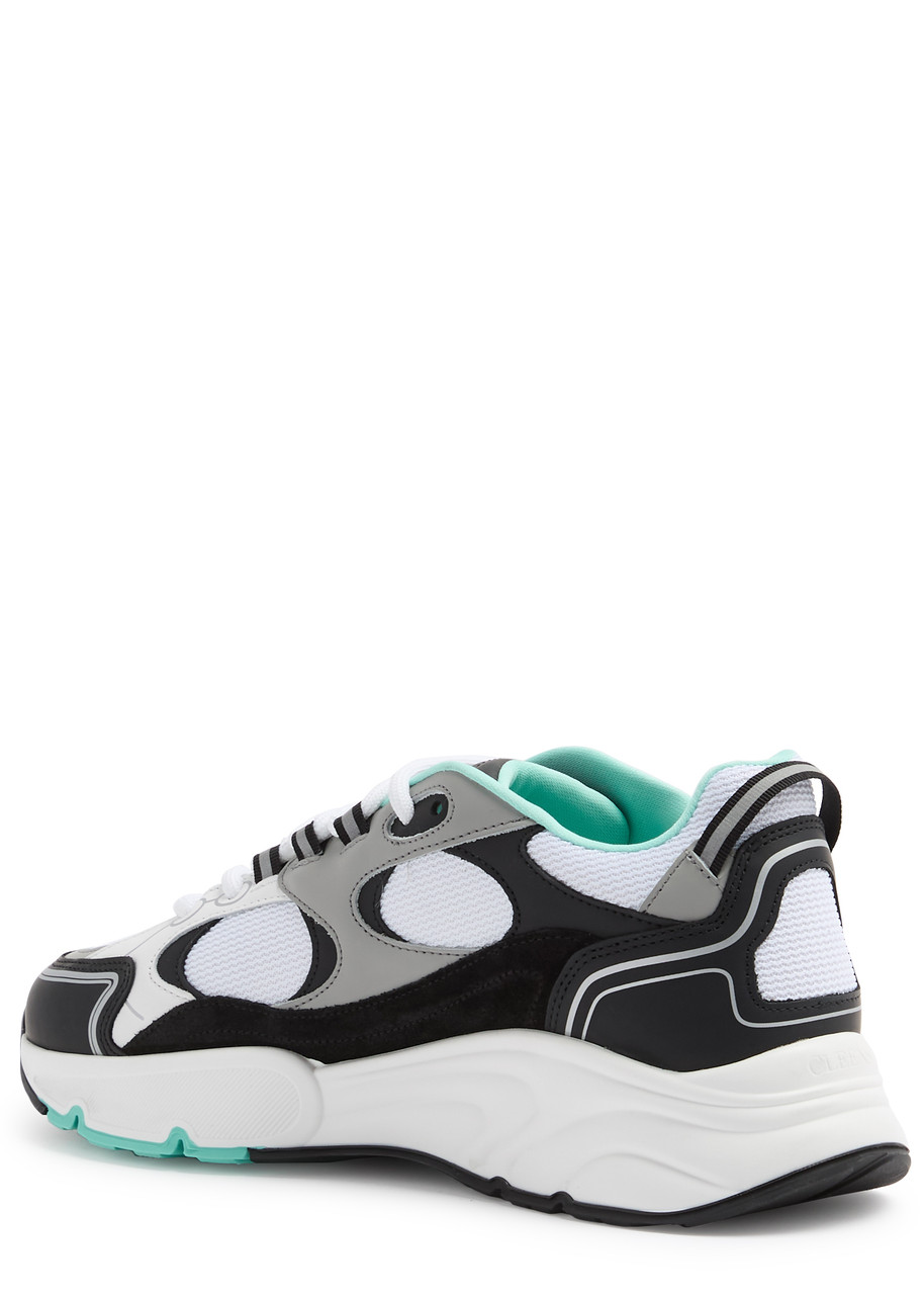 Cleens Pulse Runner Panelled Mesh Sneakers In Green