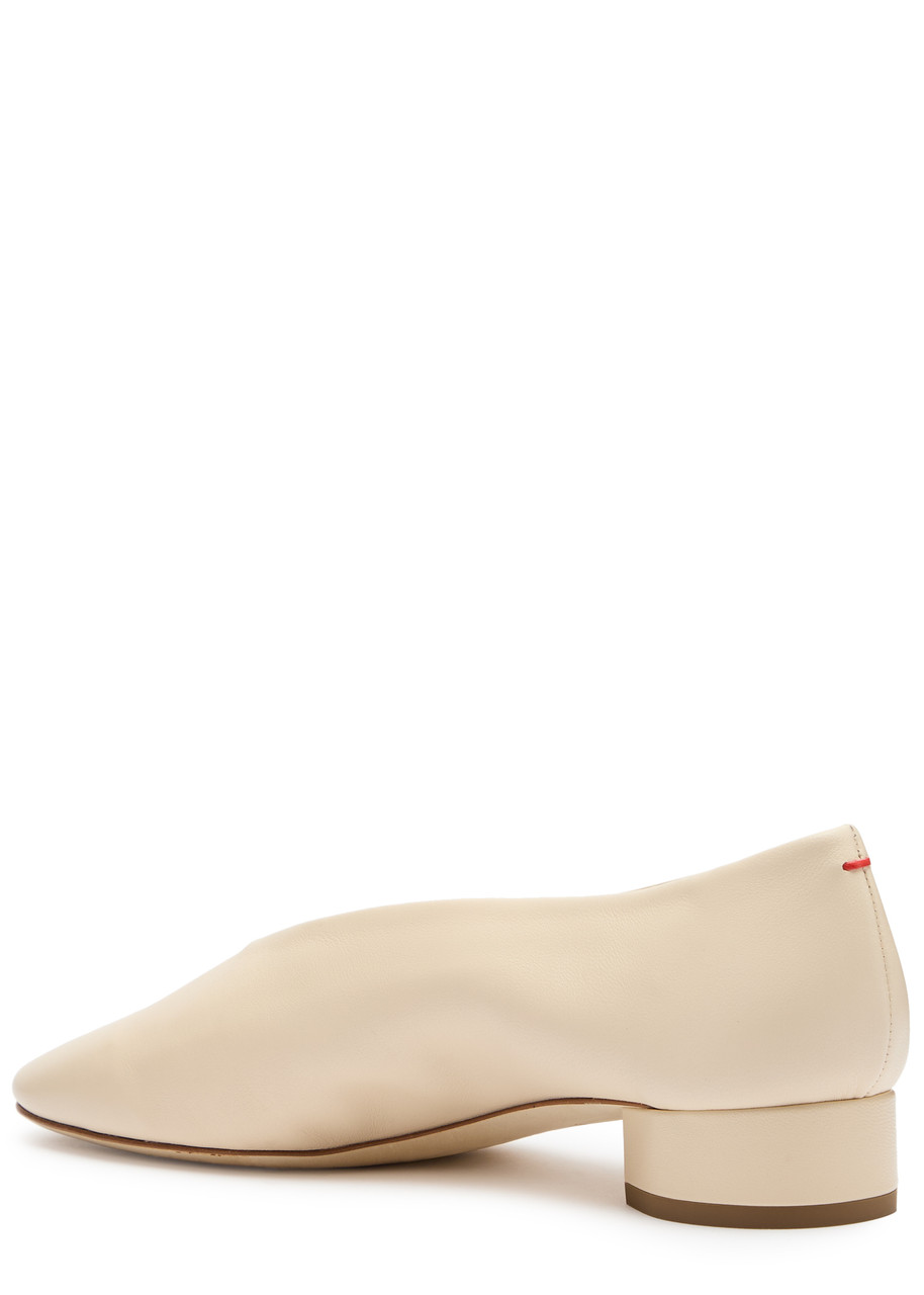  Aeyde Delia 30 Leather Pumps - Ivory 