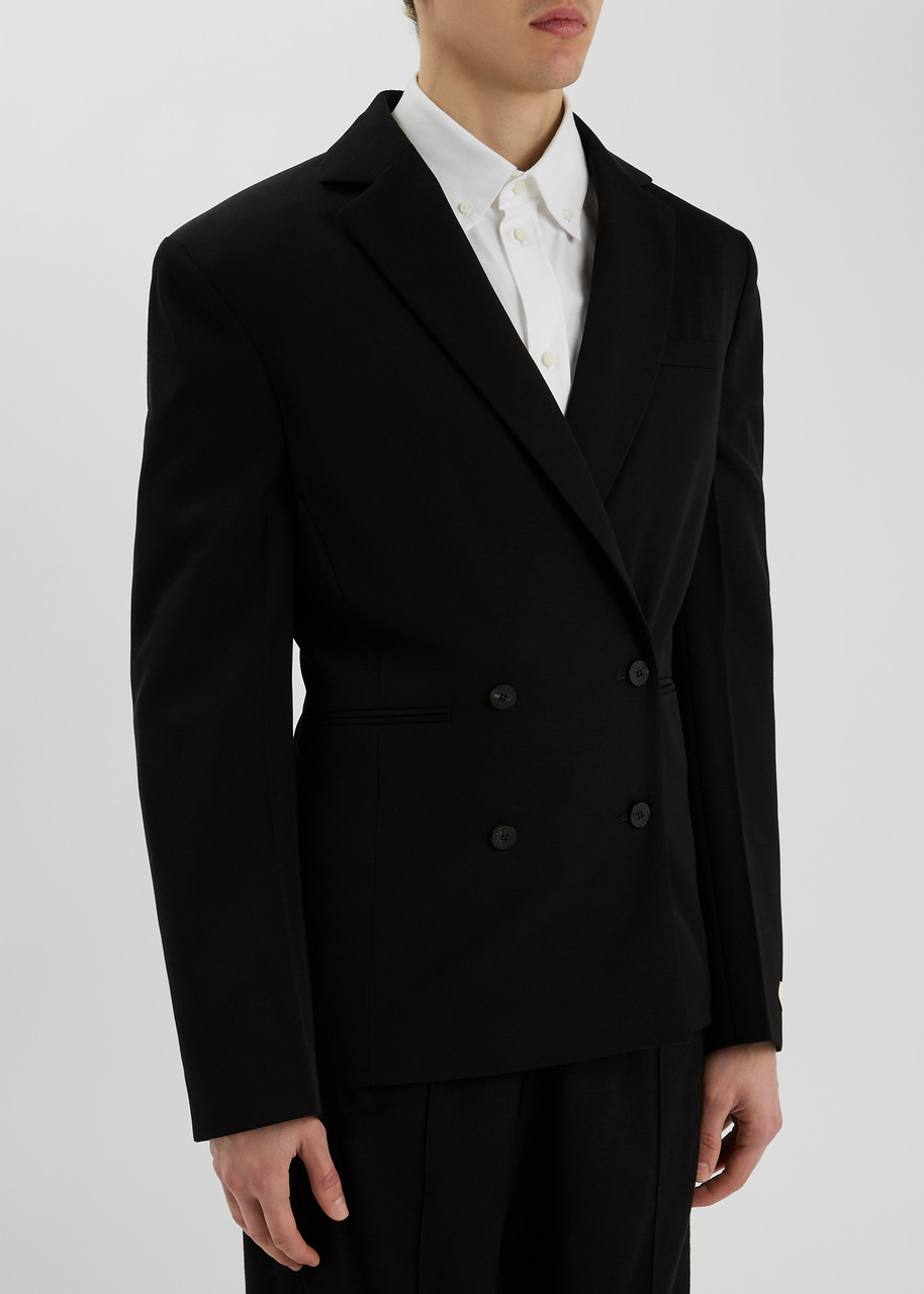 Jacquemus Double-breasted Jacket Featuring Shoulder Pads In Black