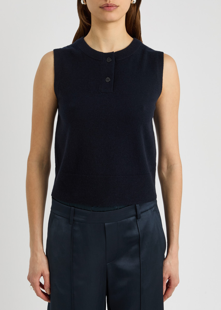Vince Wool-blend Vest In Dark Navy
