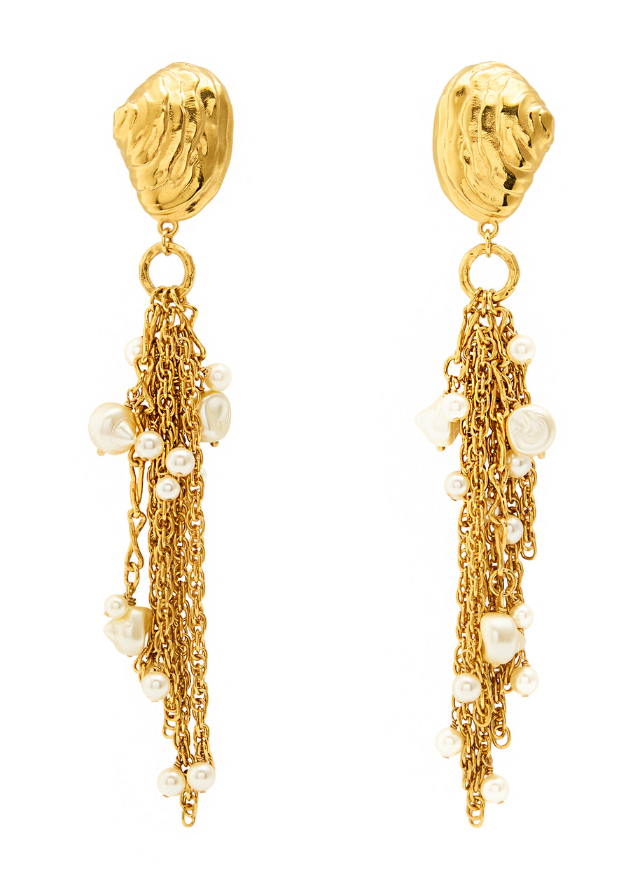 Chloé Gold-tone Shell Pearl Drop Earrings In Gold