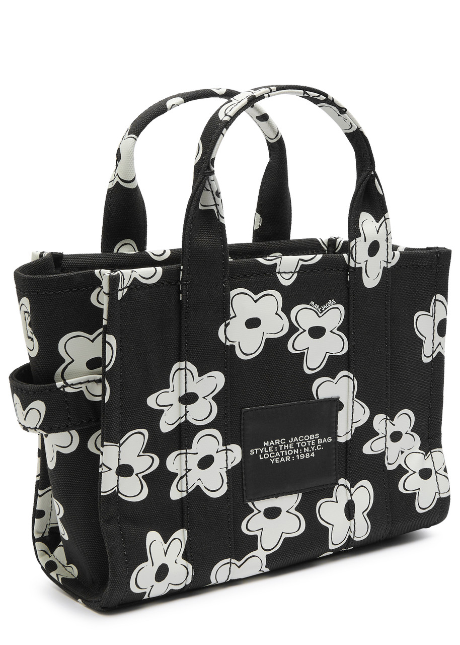 Marc Jacobs Women's The Medium Tote In Black And White