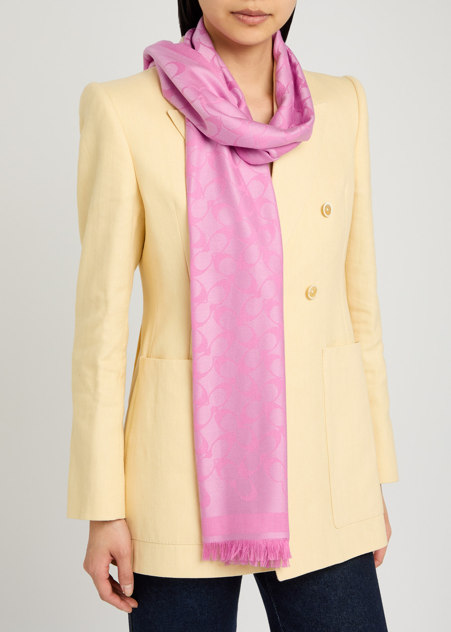 Coach Signature C Logo-jacquard Scarf In Fuchsia