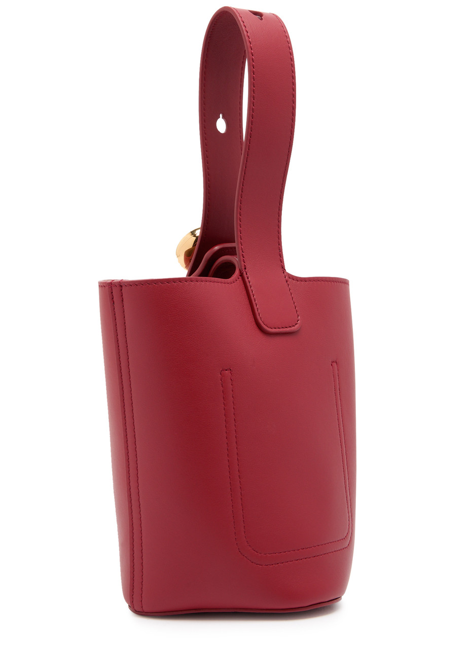  Loewe Pebble Mini Leather Bucket Bag - Red - One Size 