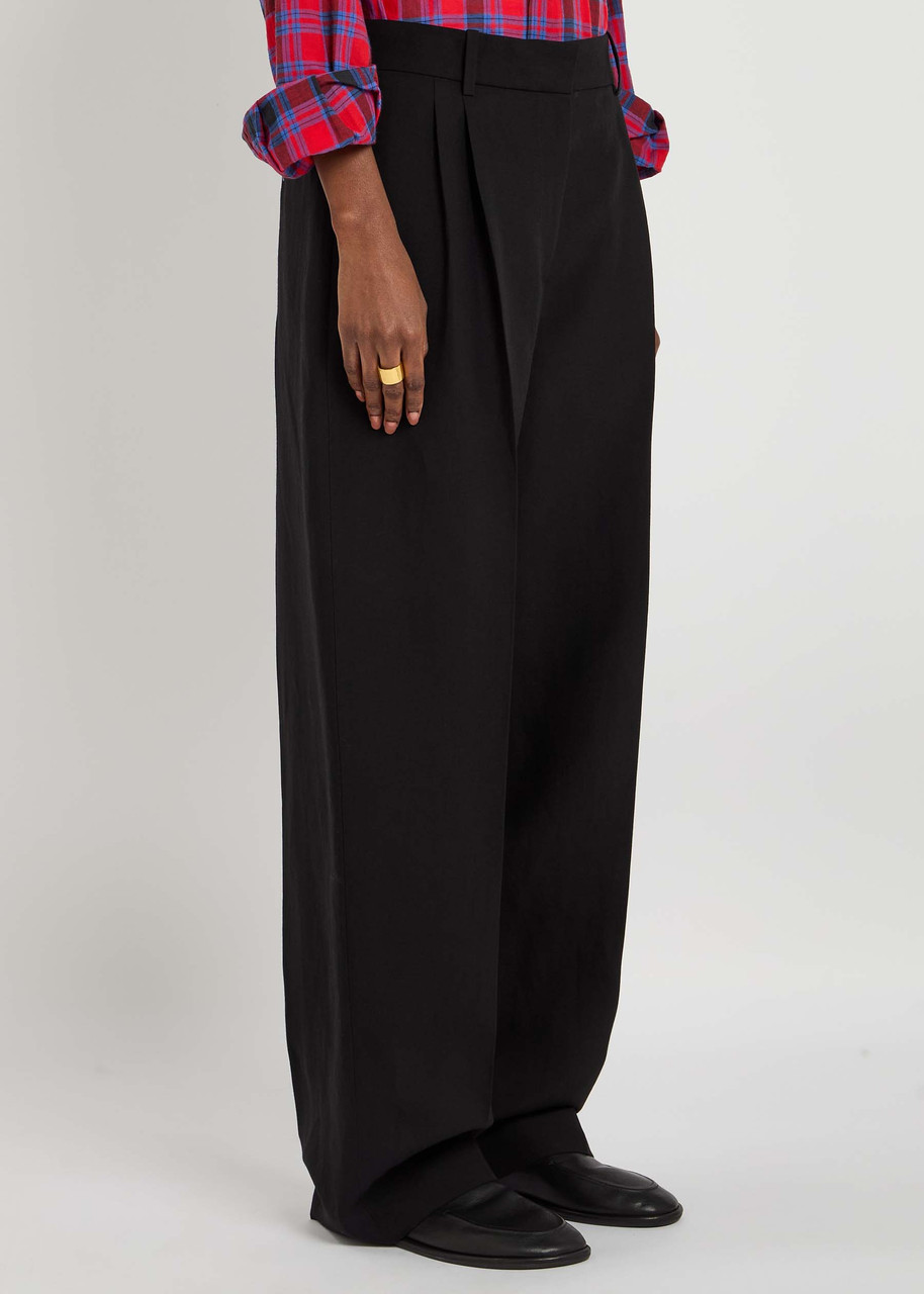 The Row Lilas Wool-blend Trousers In Black