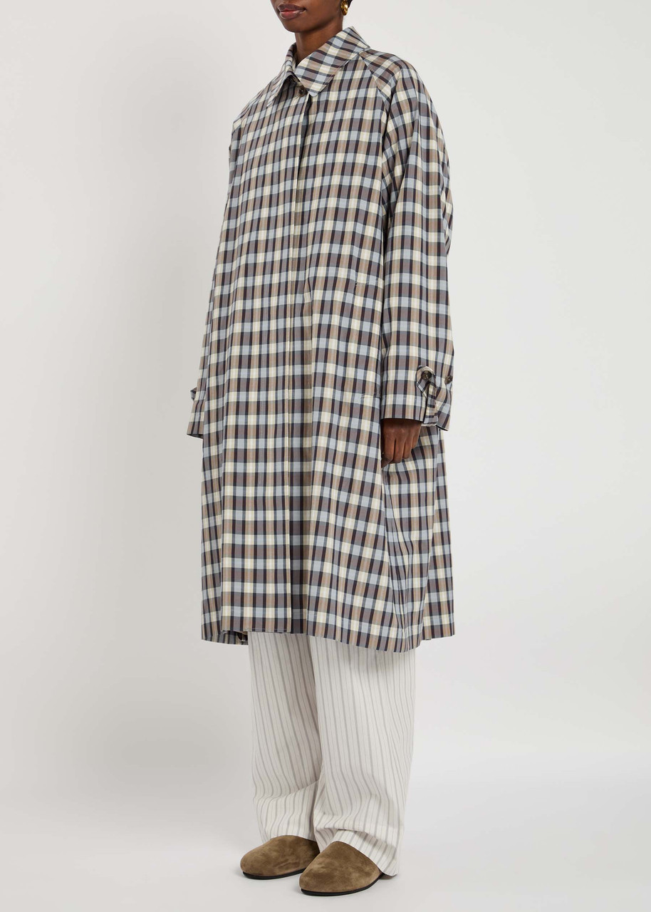 The Row Tavishina Checked Silk-blend Coat In Beige