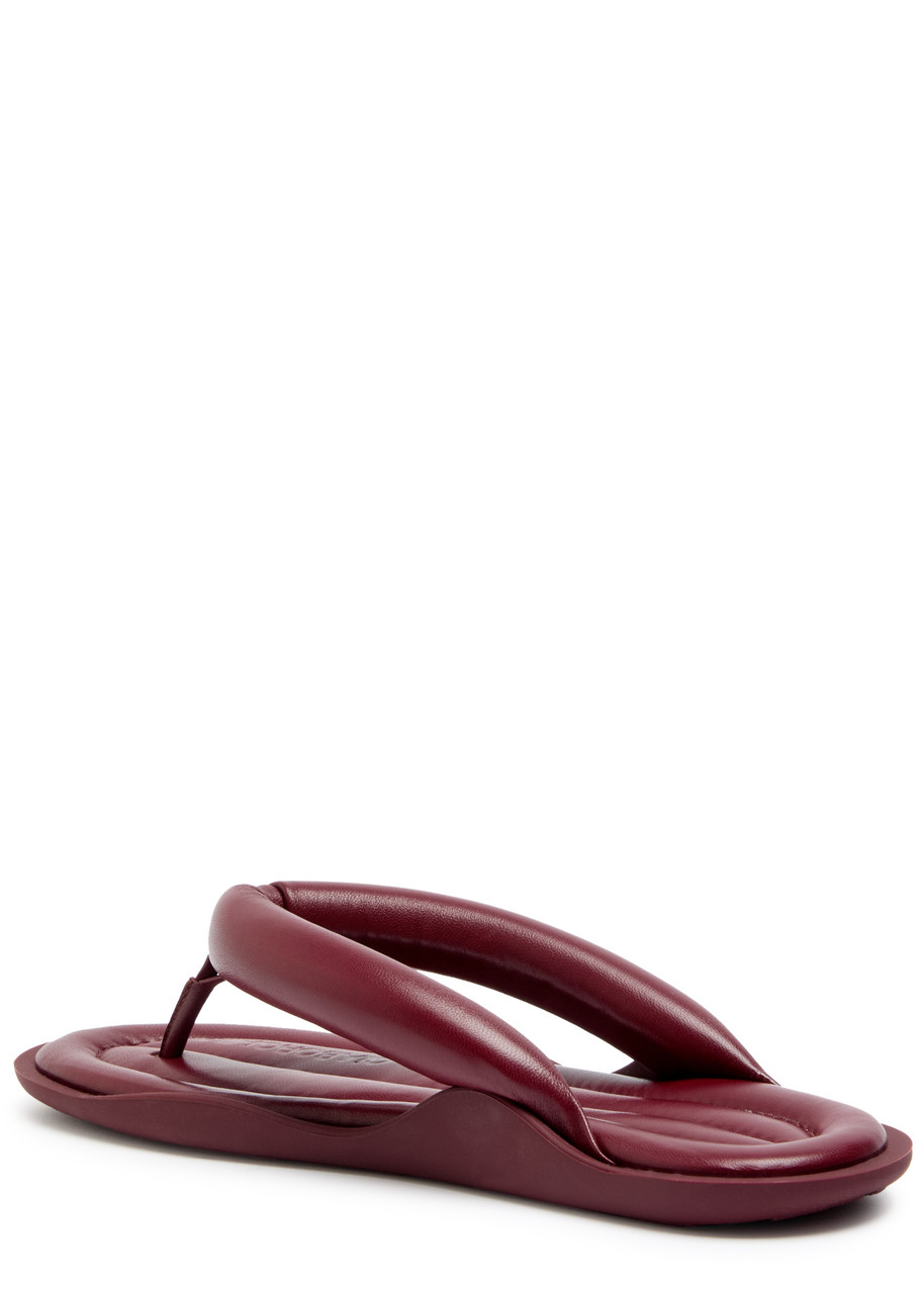 Gia Borghini Harper Leather Flip Flops In Bordeaux