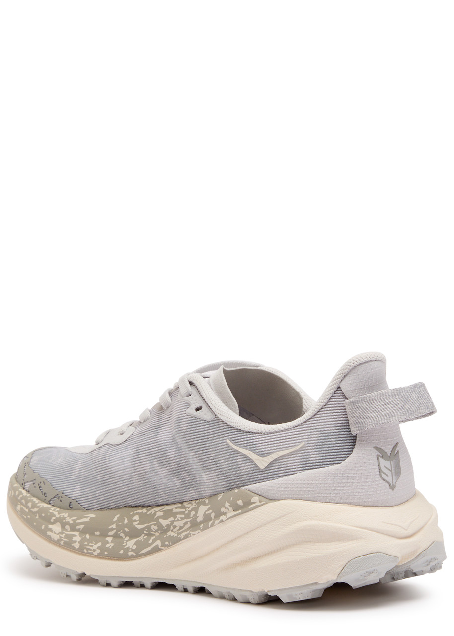 Hoka Speedgoat 6 Mesh Sneakers In Grey