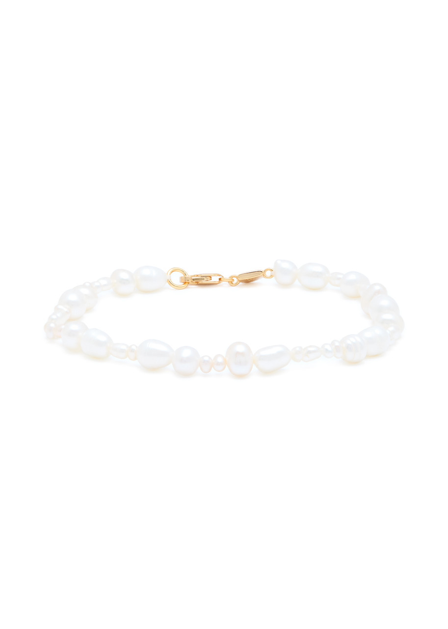 Astrid & Miyu Serenity Pearl-beaded 18kt Gold-plated Bracelet In White