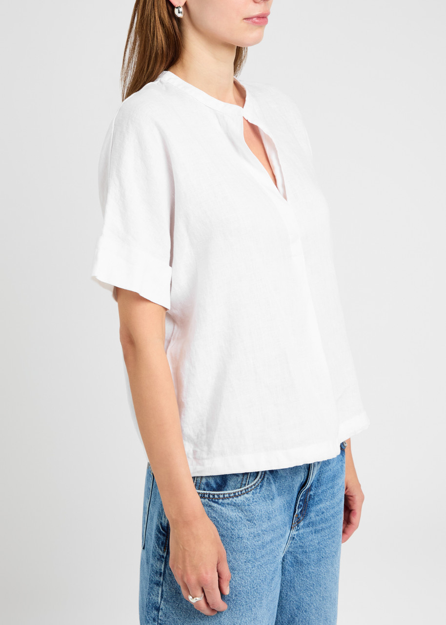 Vince Linen Drawcord-hem Blouse In Optic White In White