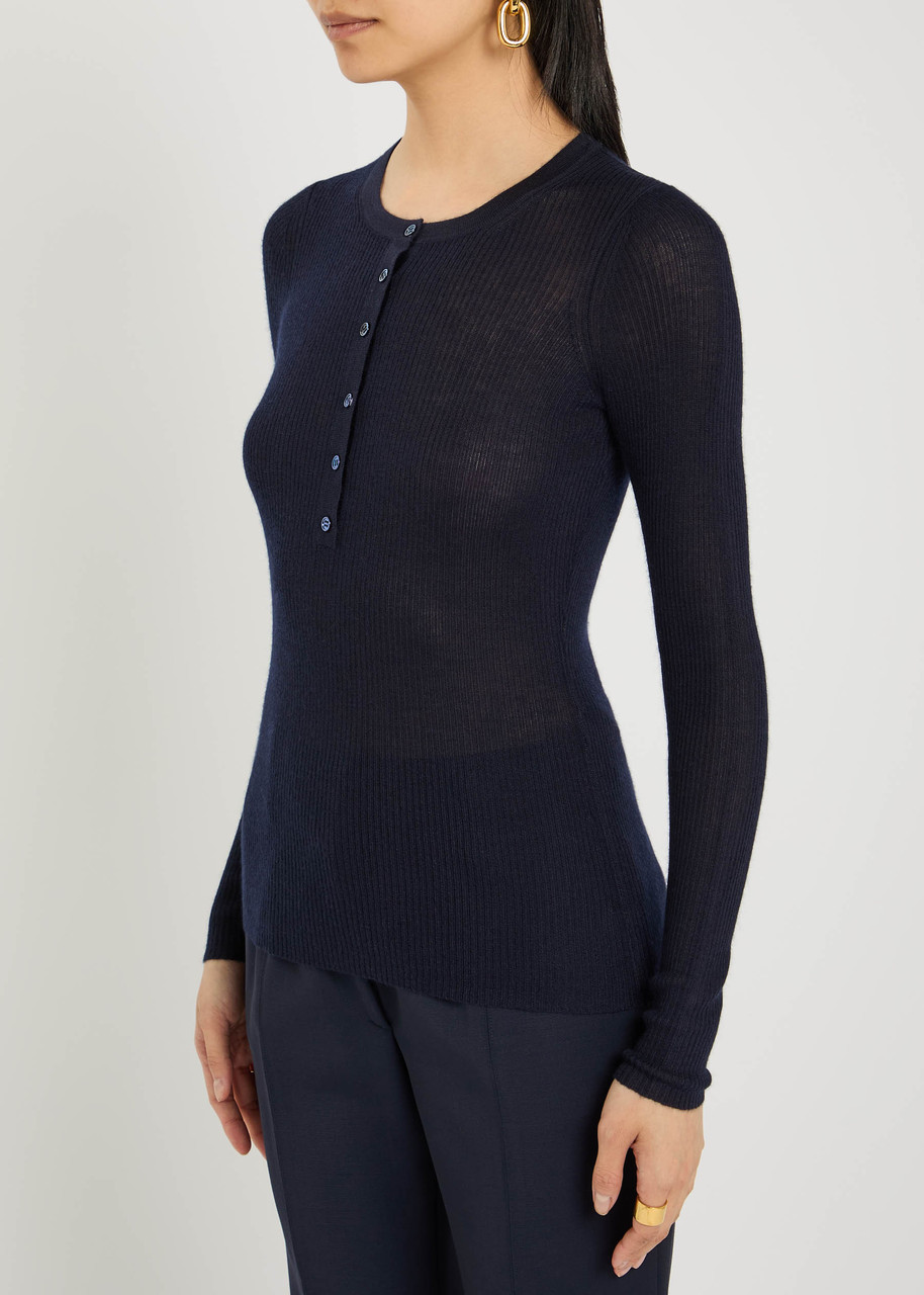 Gabriela Hearst Julian Henley Cashmere And Silk-blend Top In Black
