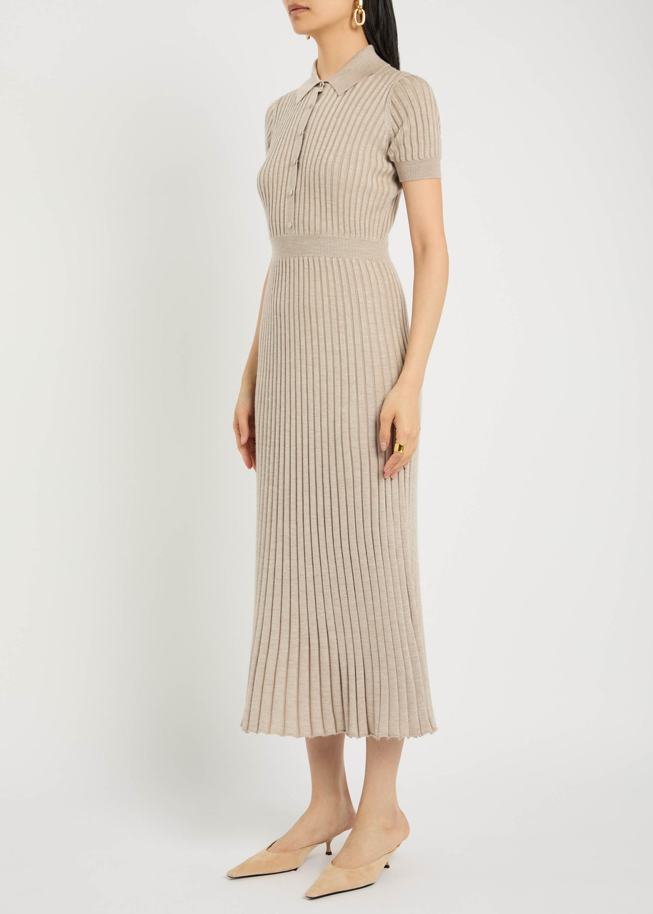 Gabriela Hearst Amor Silk And Cashmere-blend Midi Dress In Beige