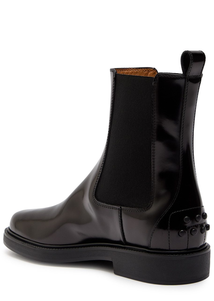Tod's Tods Patent Leather Chelsea Boots In Black