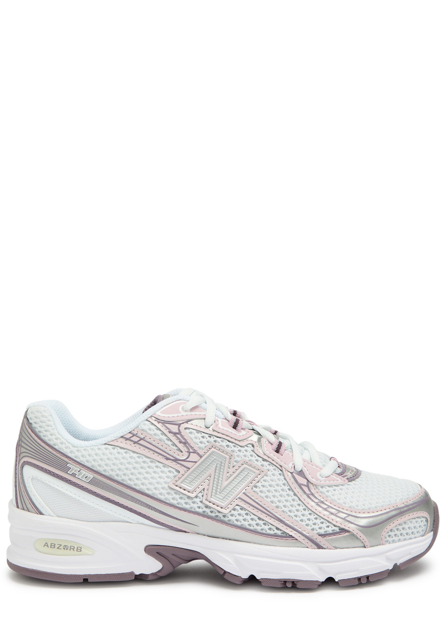 New Balance Pink Low Top Sneakers With Logo Patch On Side And Tongue And Perforated Panels In Pink