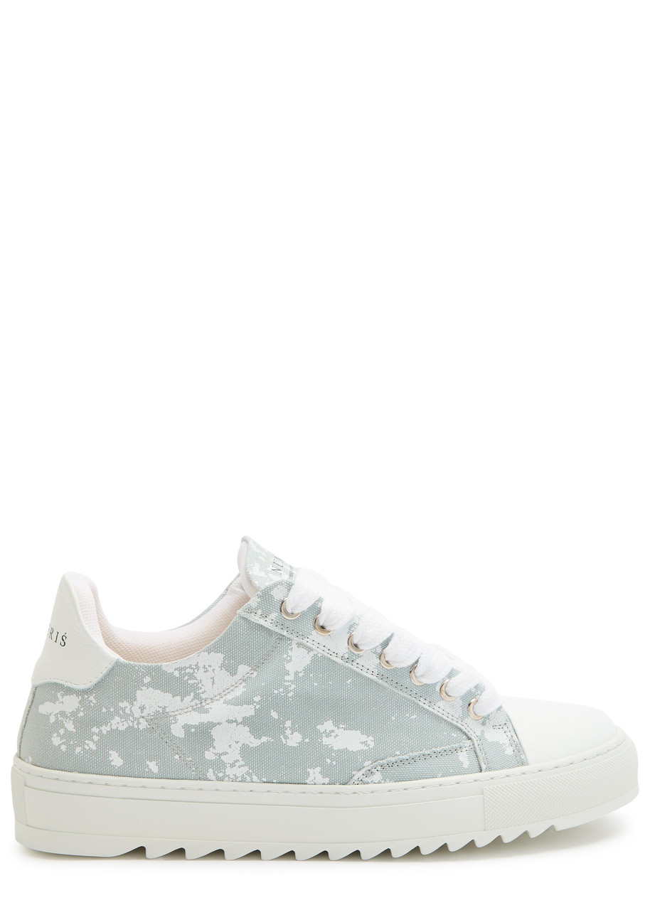 Numeris Atelier Cloud Canvas Sneakers In Gray