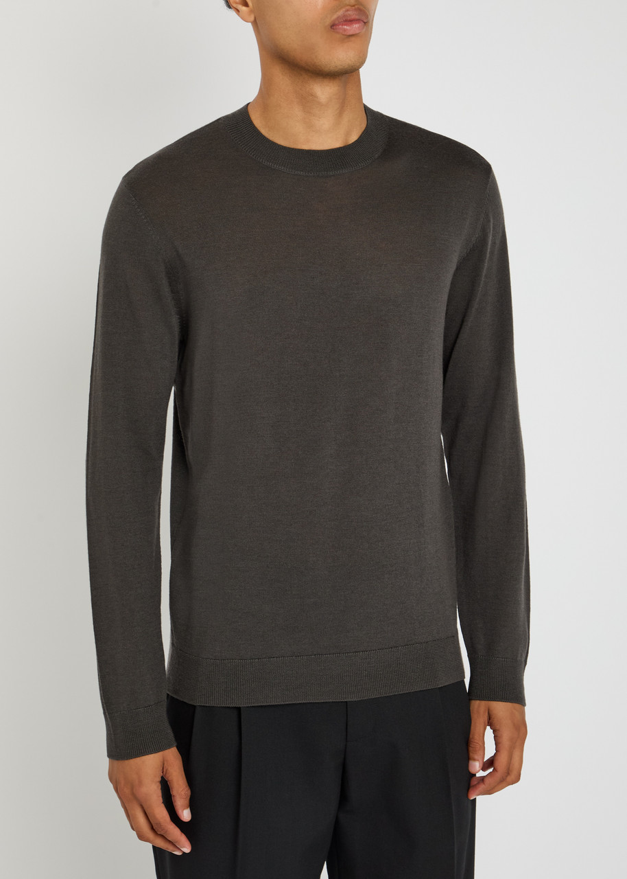 Emporio Armani Travel Essential Fine-knit Jumper In Black